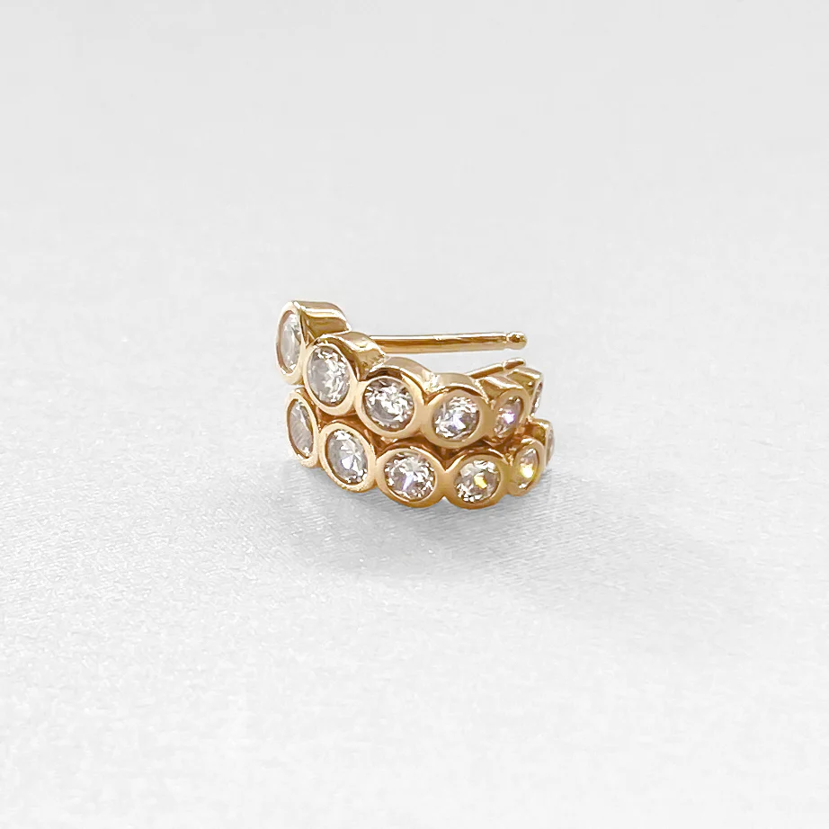 Astrid Hoop Earrings - Image 4