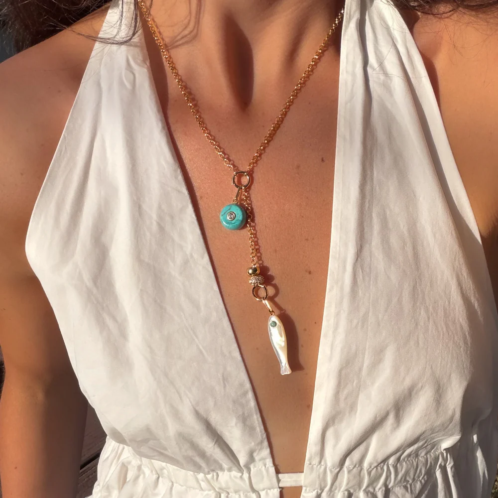 Béla Howlite and Mother Of Pearl Lariat Necklace - Image 5
