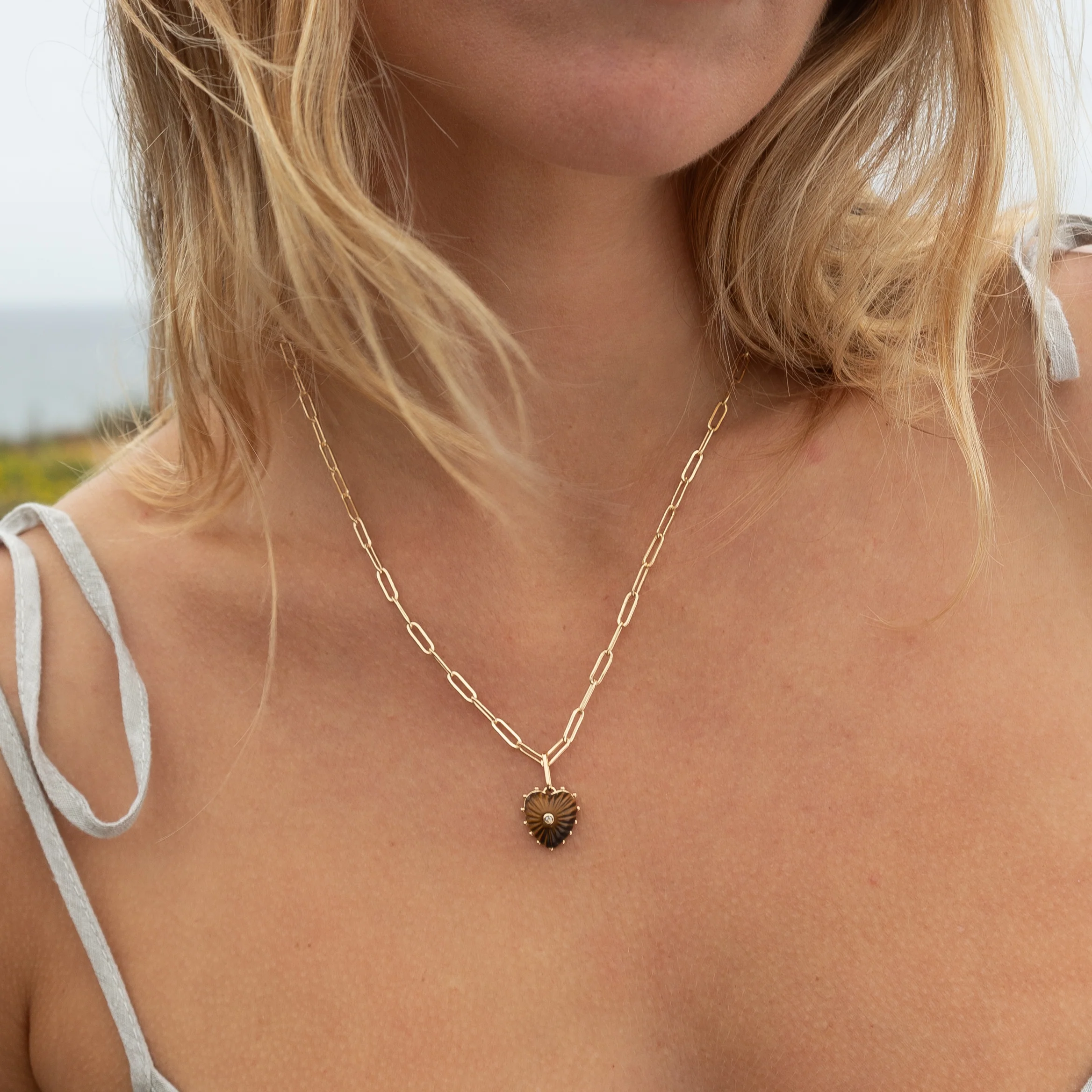 Isabel Tiger’s Eye Heart - Image 3