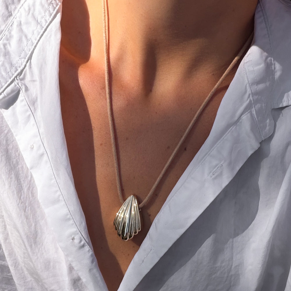 La Sirena Pendant - Image 7