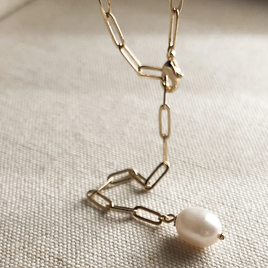 Lea Pearl Lariat Necklace - Image 4