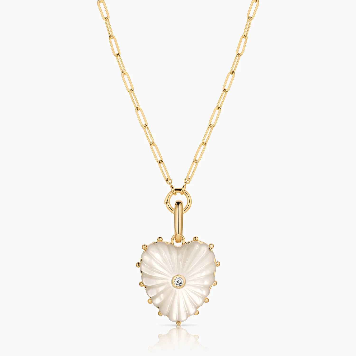 Malene Mother Of Pearl Heart Clip - Image 4