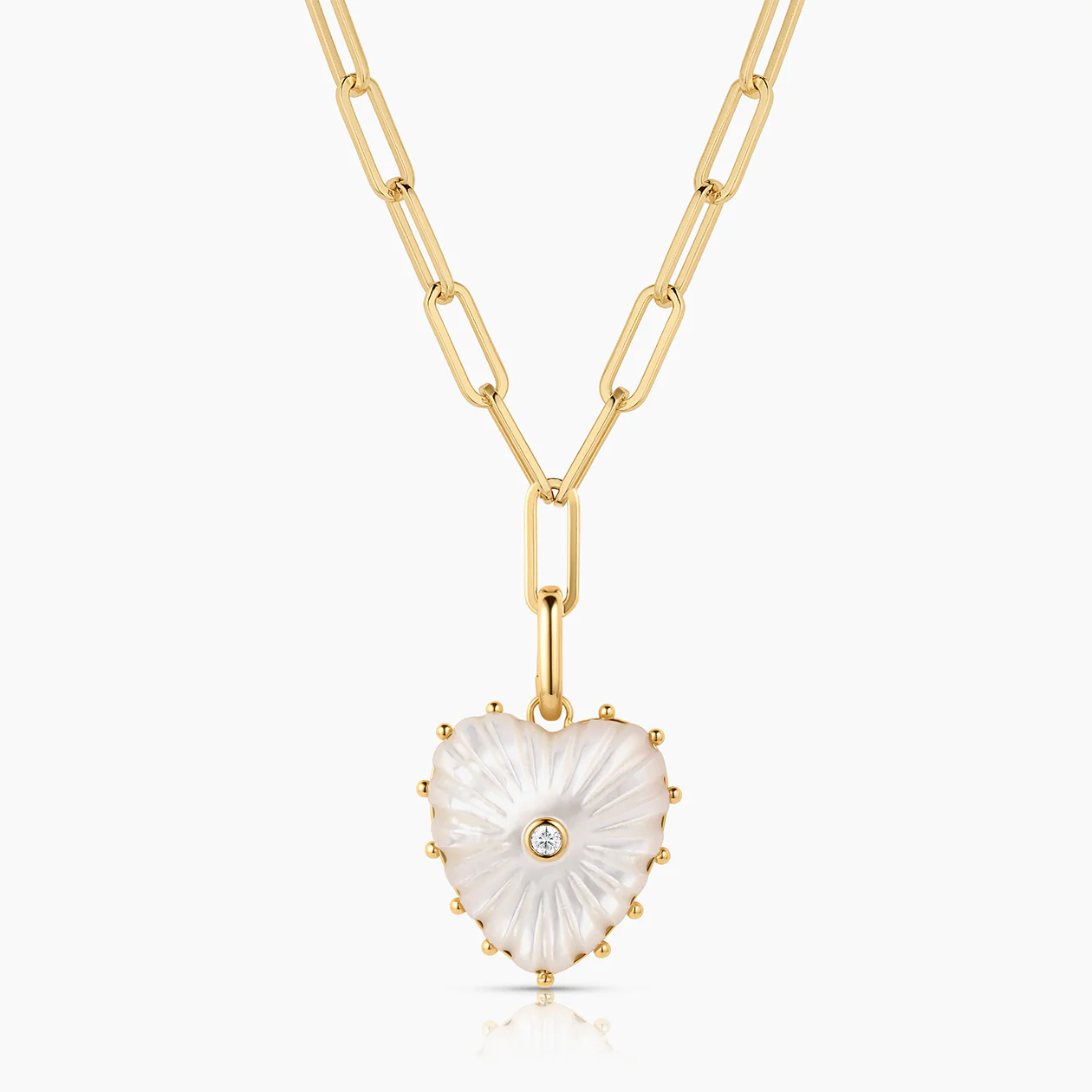 Malene Mother Of Pearl Heart Clip - Image 7