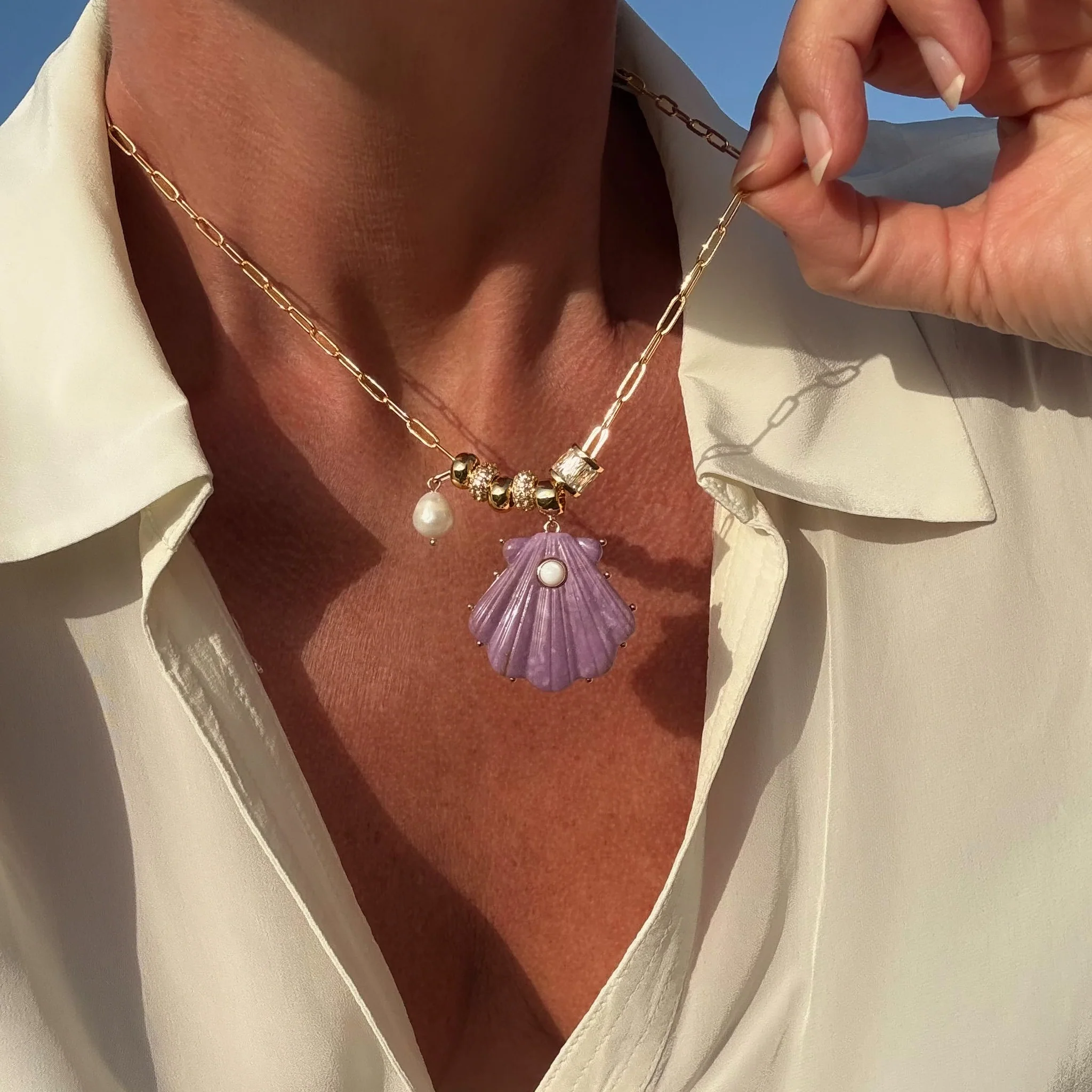 Marea Soirée Purple Mica Shell Necklace - Image 3