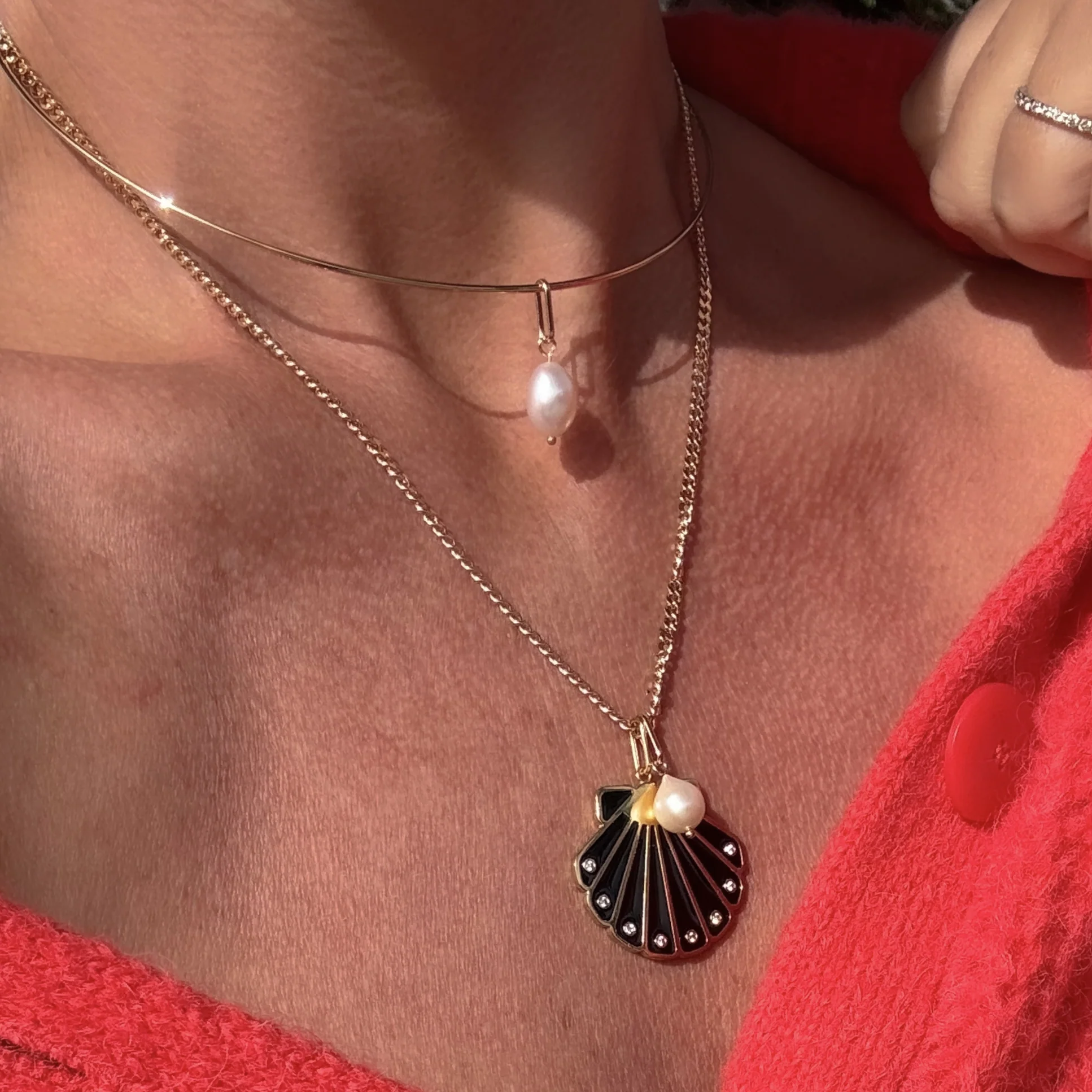Moonshell Black Enamel Charm - Image 2