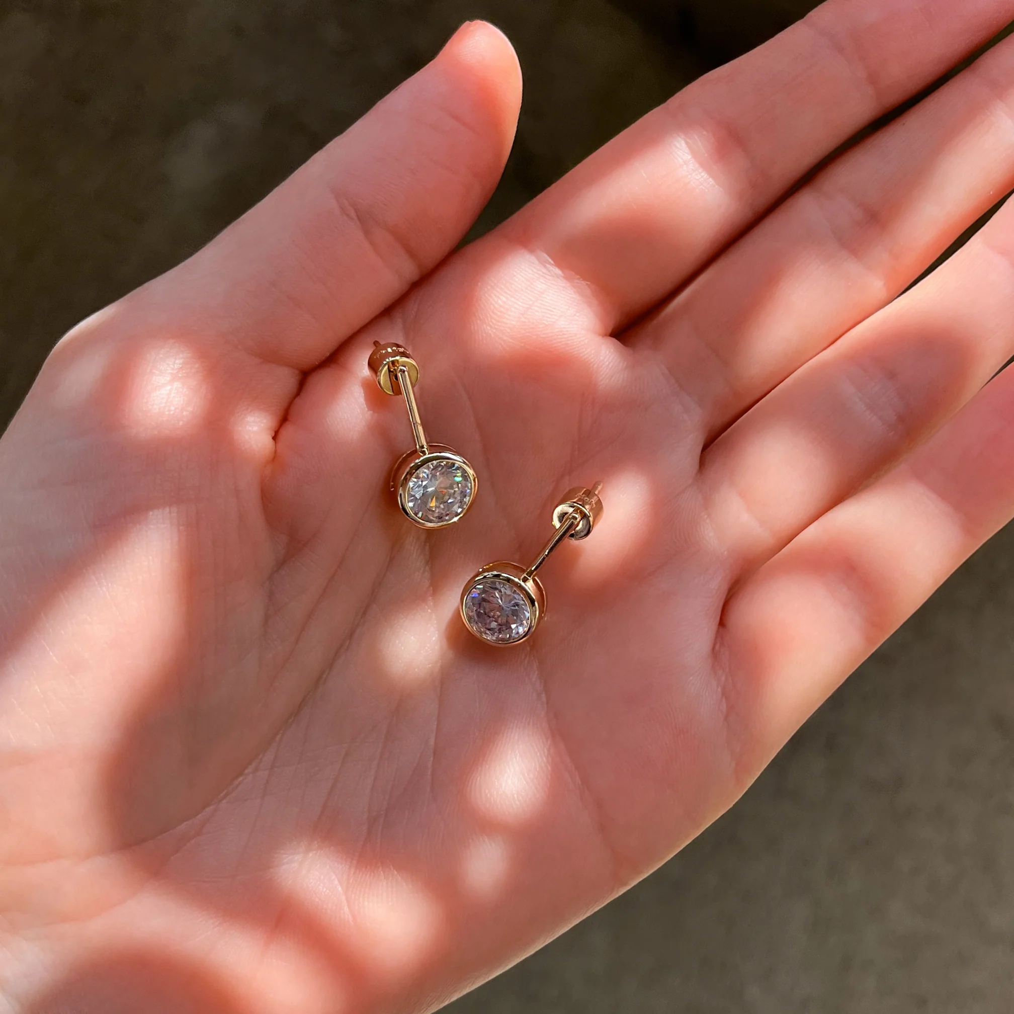 Noemi Grande Drop Earrings - Image 3