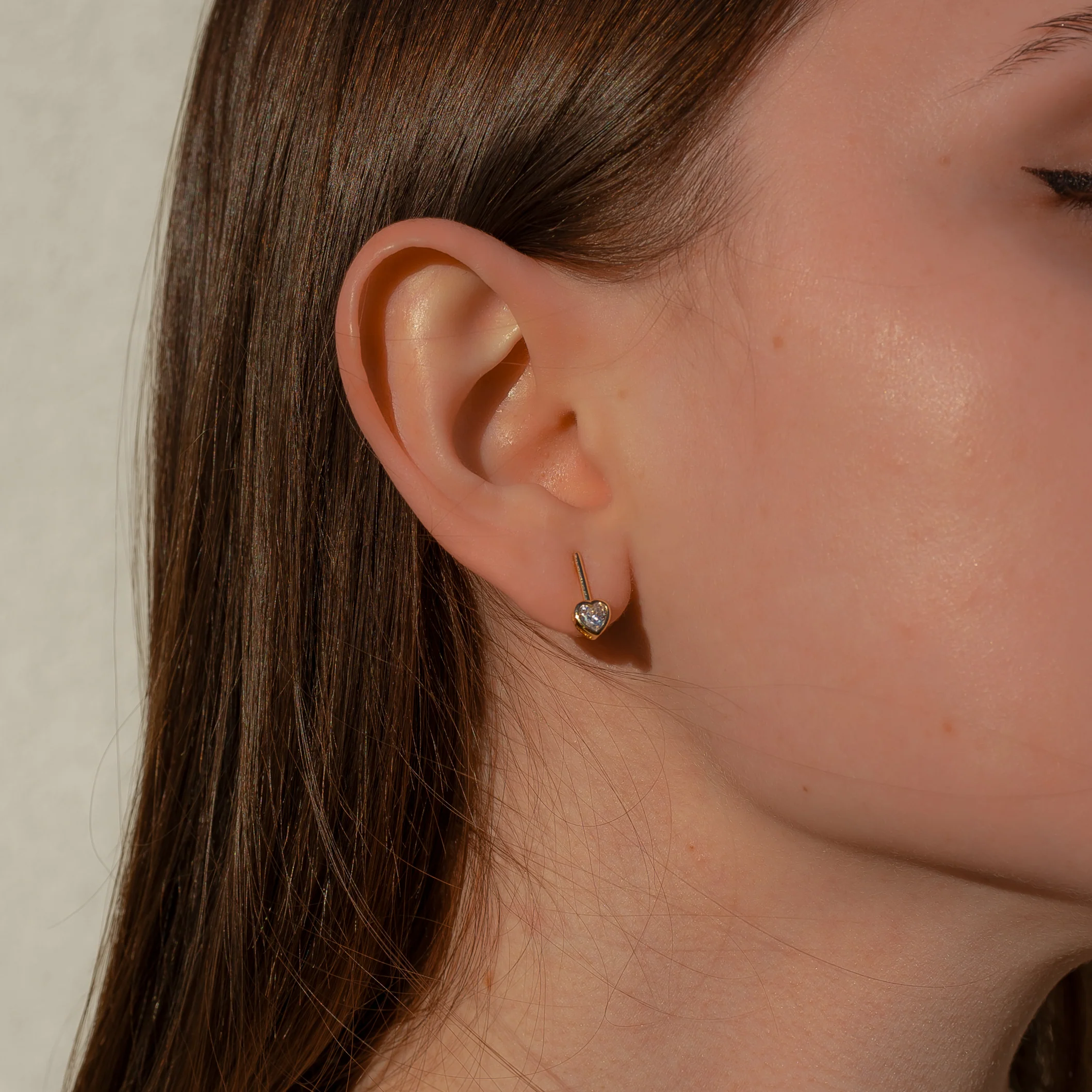 Noemi Heart Drop Earrings - Image 4
