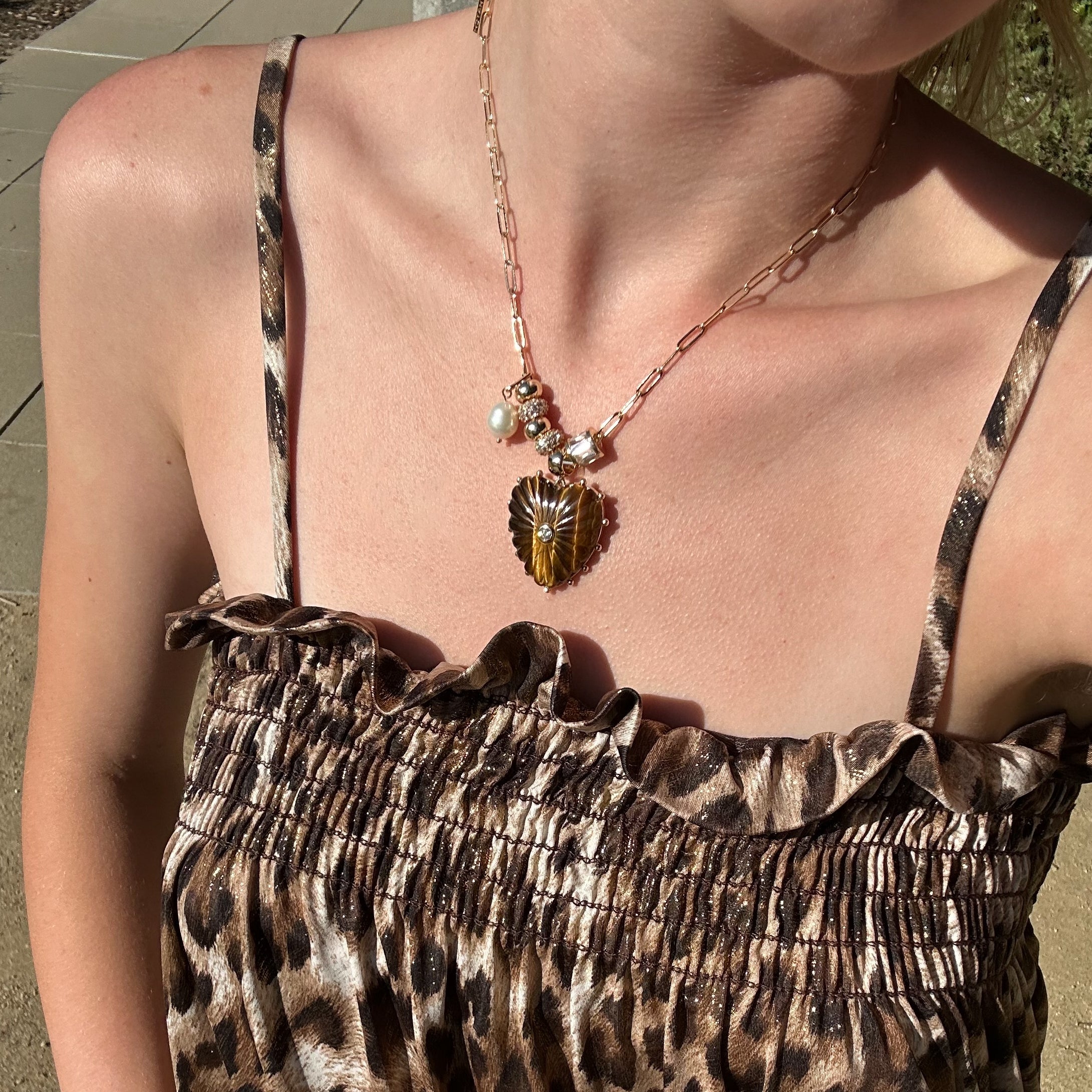 Soirée Tiger's Eye Heart Necklace - Image 6