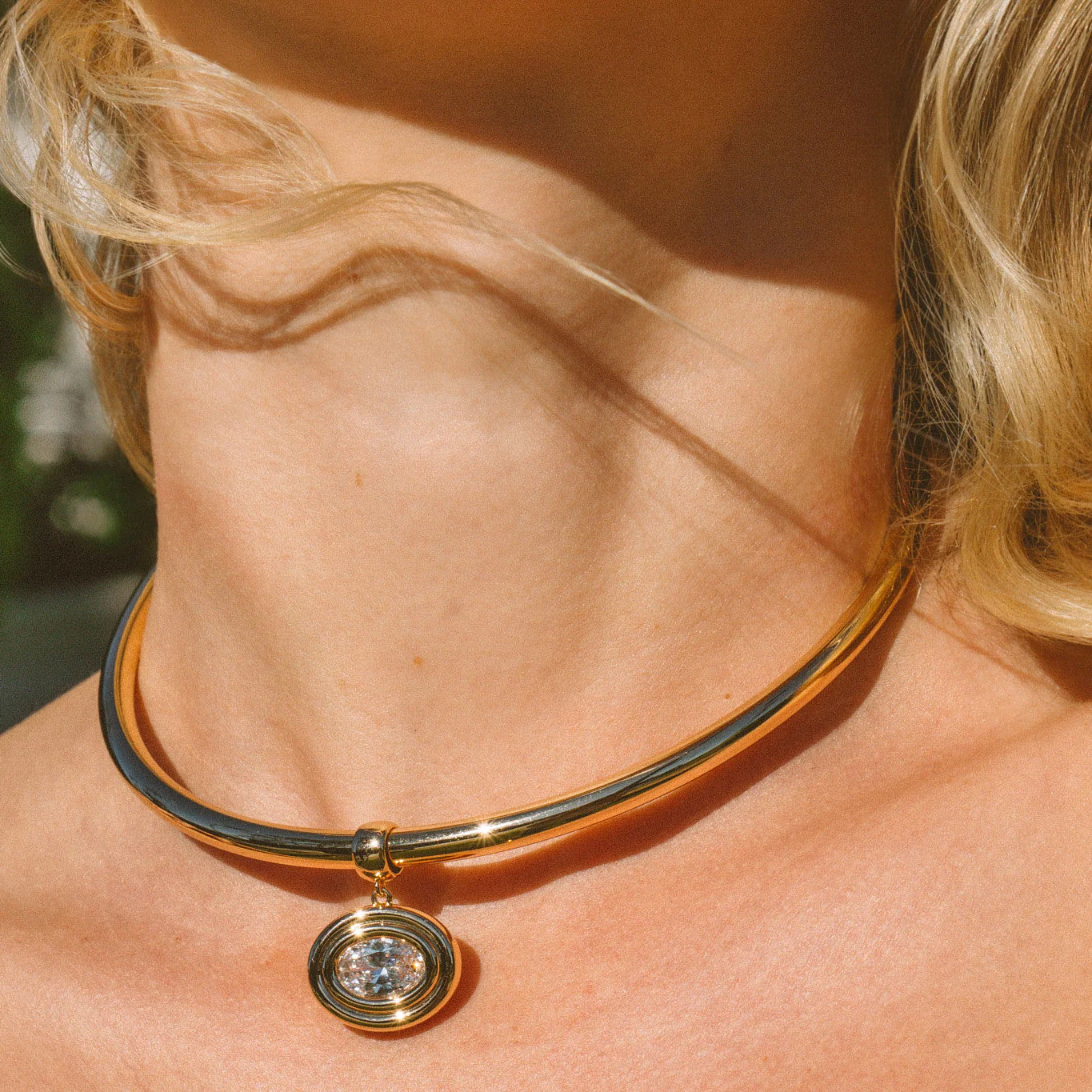 Starlet Oval Choker Necklace - Image 6